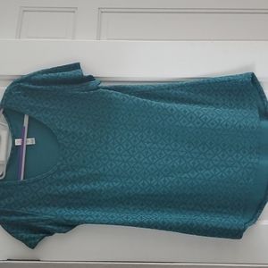 LuLaRoe XS Classic tee